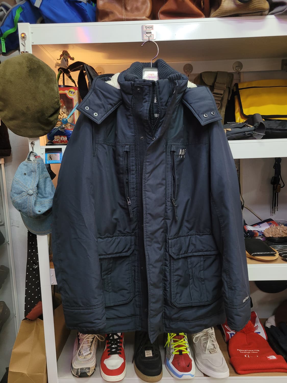 A&F 아베크롬비앤피치 방수 방풍 패딩 상품이미지1