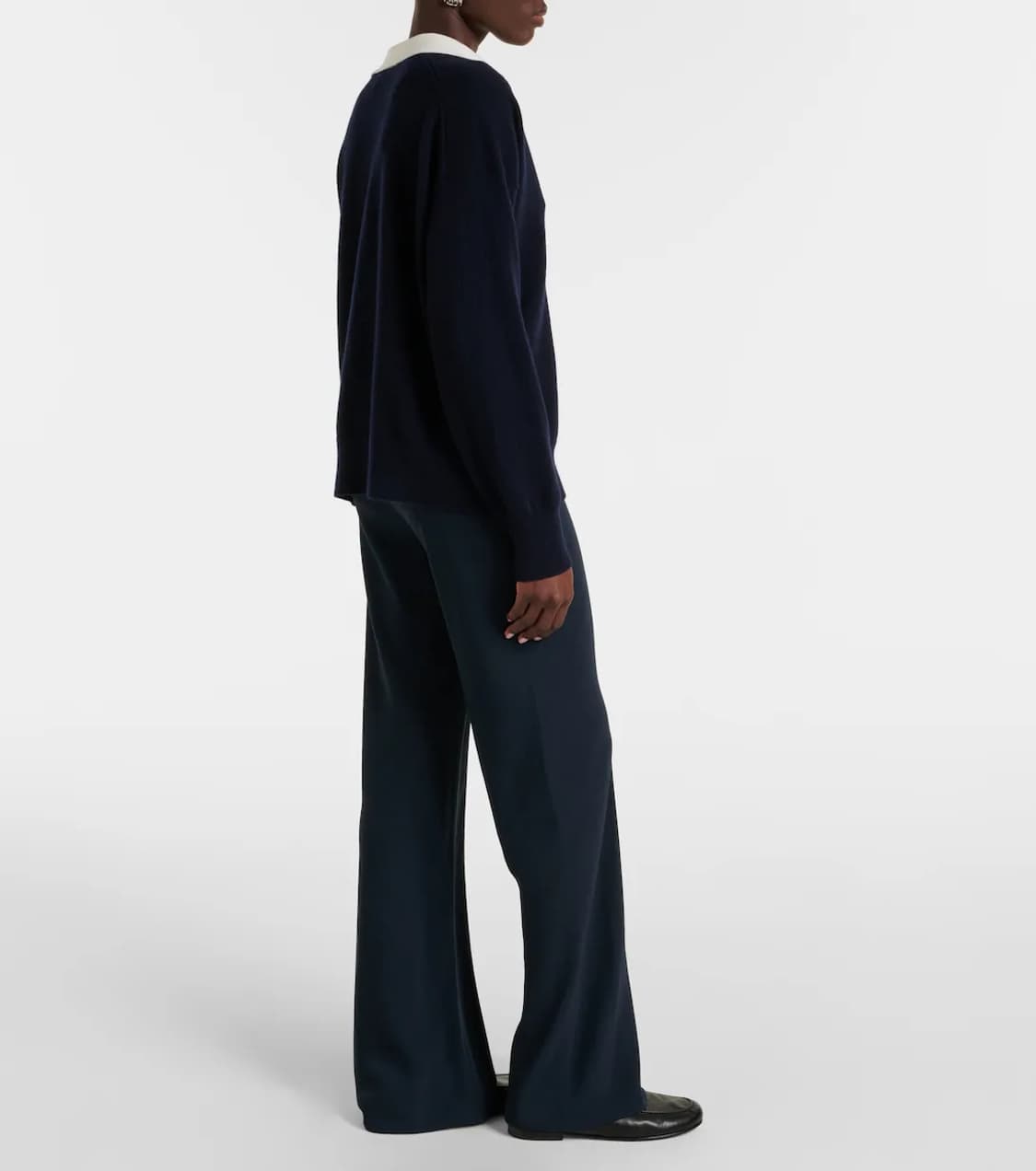 (정품)빈스 VINCE 네이비 여성 폴로니트 상품이미지4