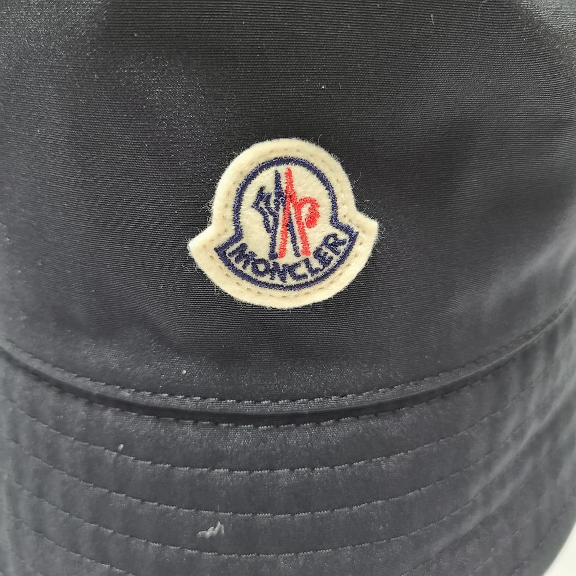 몽클레어 몽클레르 코튼 버킷햇 벙거지 모자 블랙 상품이미지3