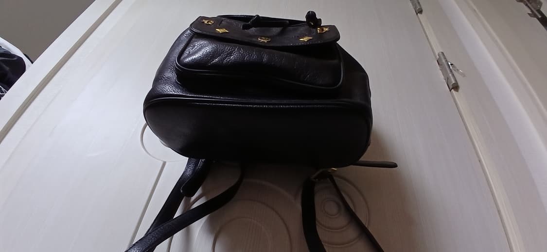 MCM 블랙 가죽 백팩  상품이미지4