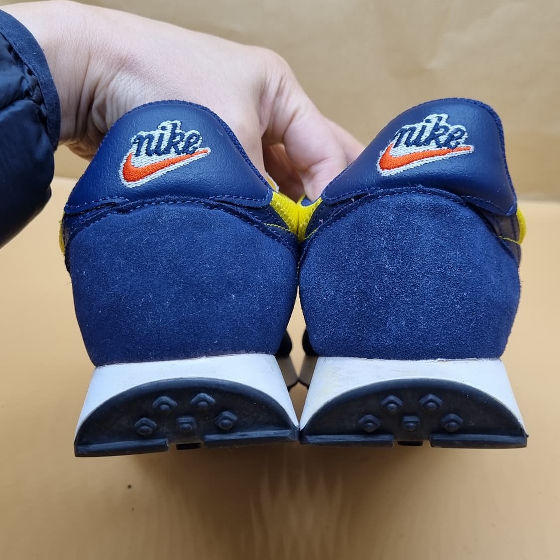 나이키 테일윈드79 네이비옐로우 260. 상품이미지4