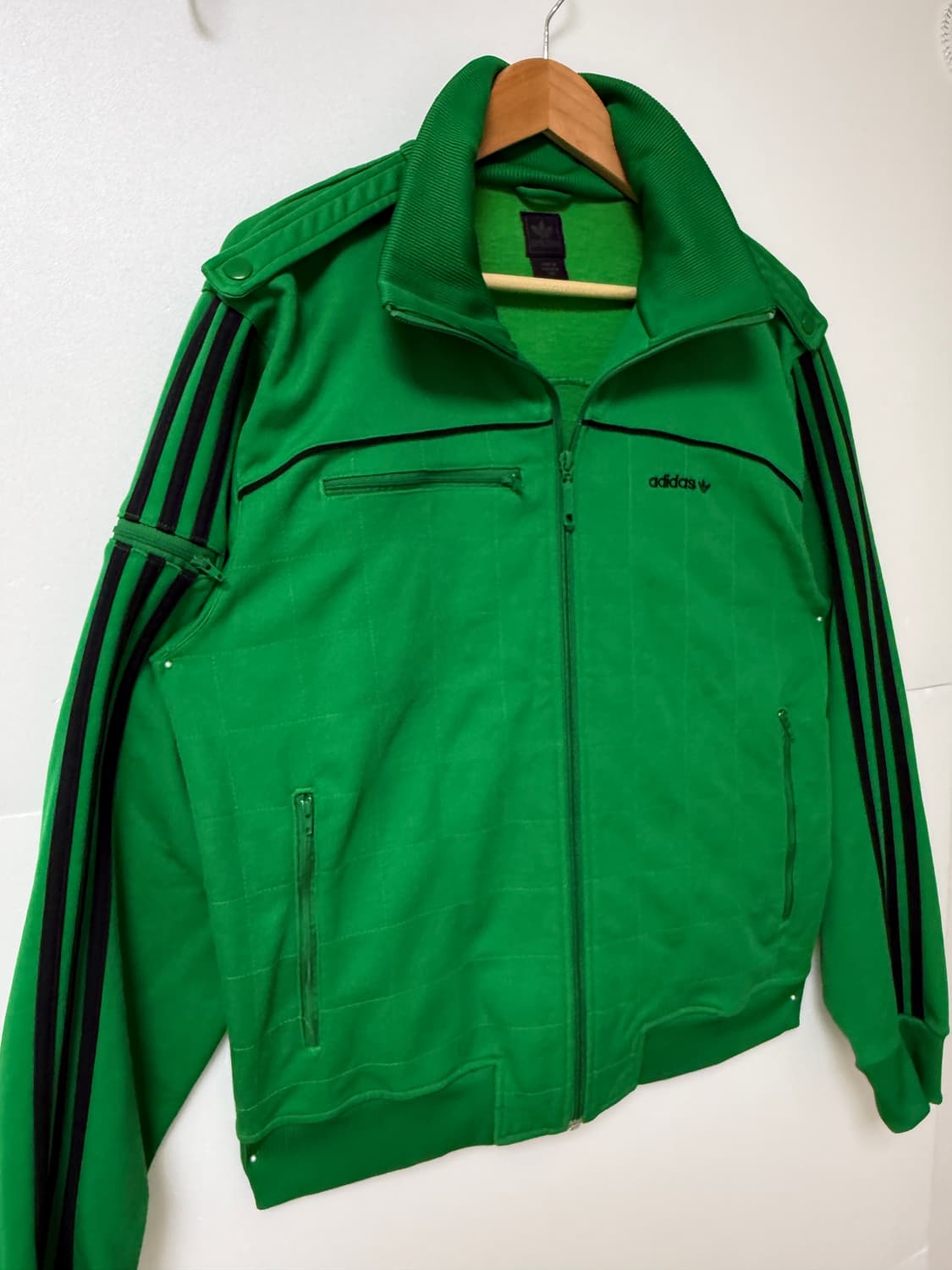 💚 아디다스 오리지널 트랙 자켓 M / 그린 삼선 집업 져지 / 빈티지 상품이미지2