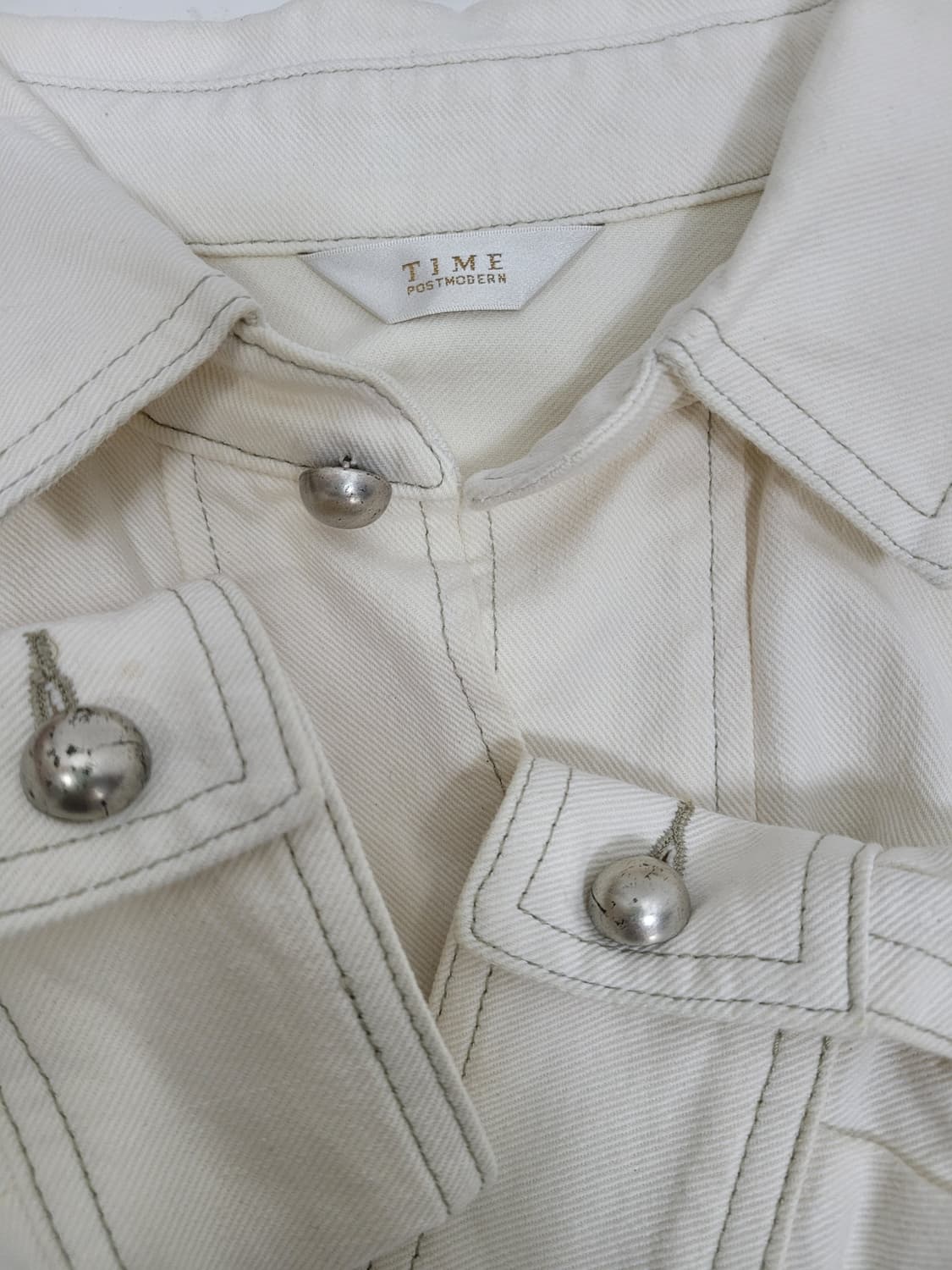 TIME 한섬 타임 데님 풀오버 셔츠 / 여 82 아이보리
 상품이미지6