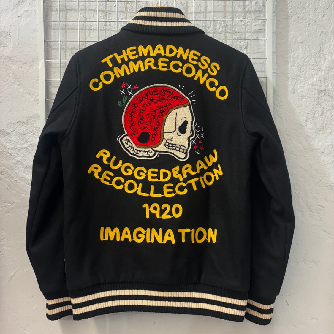 The Madness 더 매드니스 울 바시티 자켓 M 상품이미지1