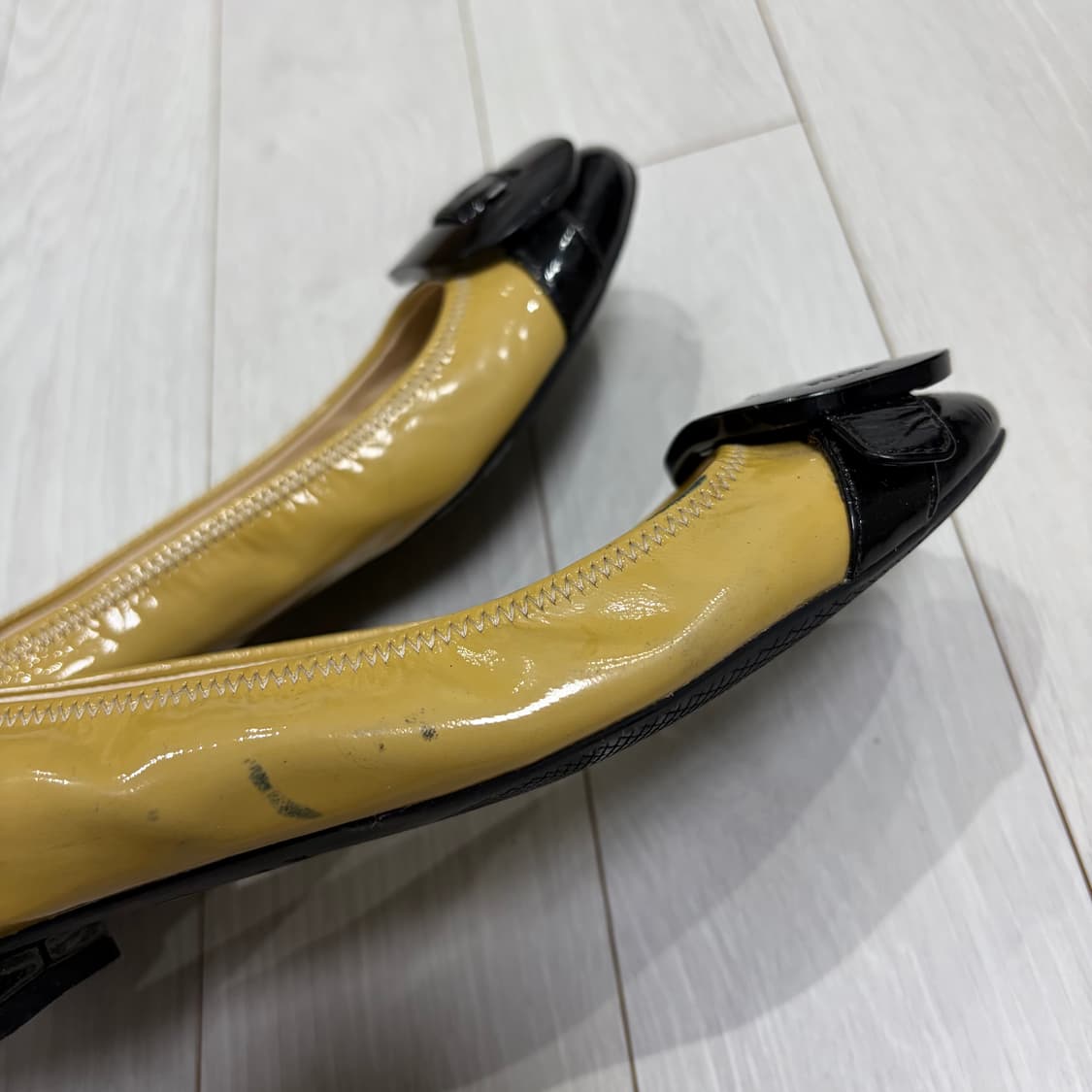 프라다 옐로우 슈즈 상품이미지2