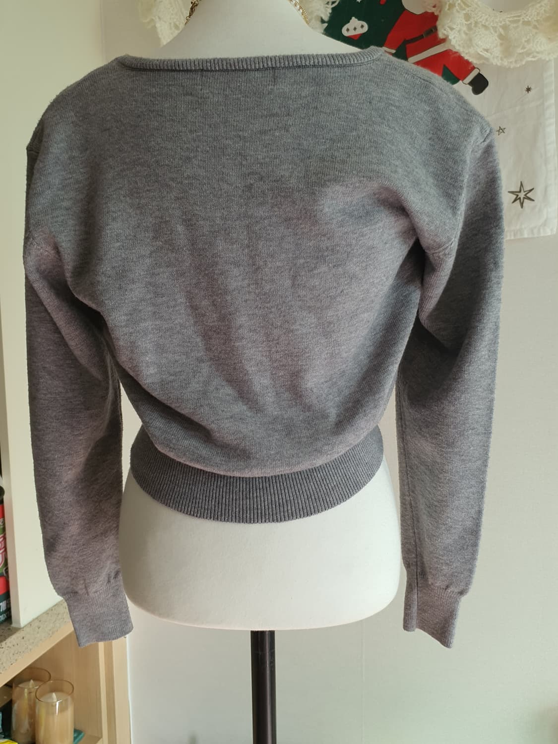 [빈티지] 회색 긴팔 니트 크롭 상의 상품이미지4