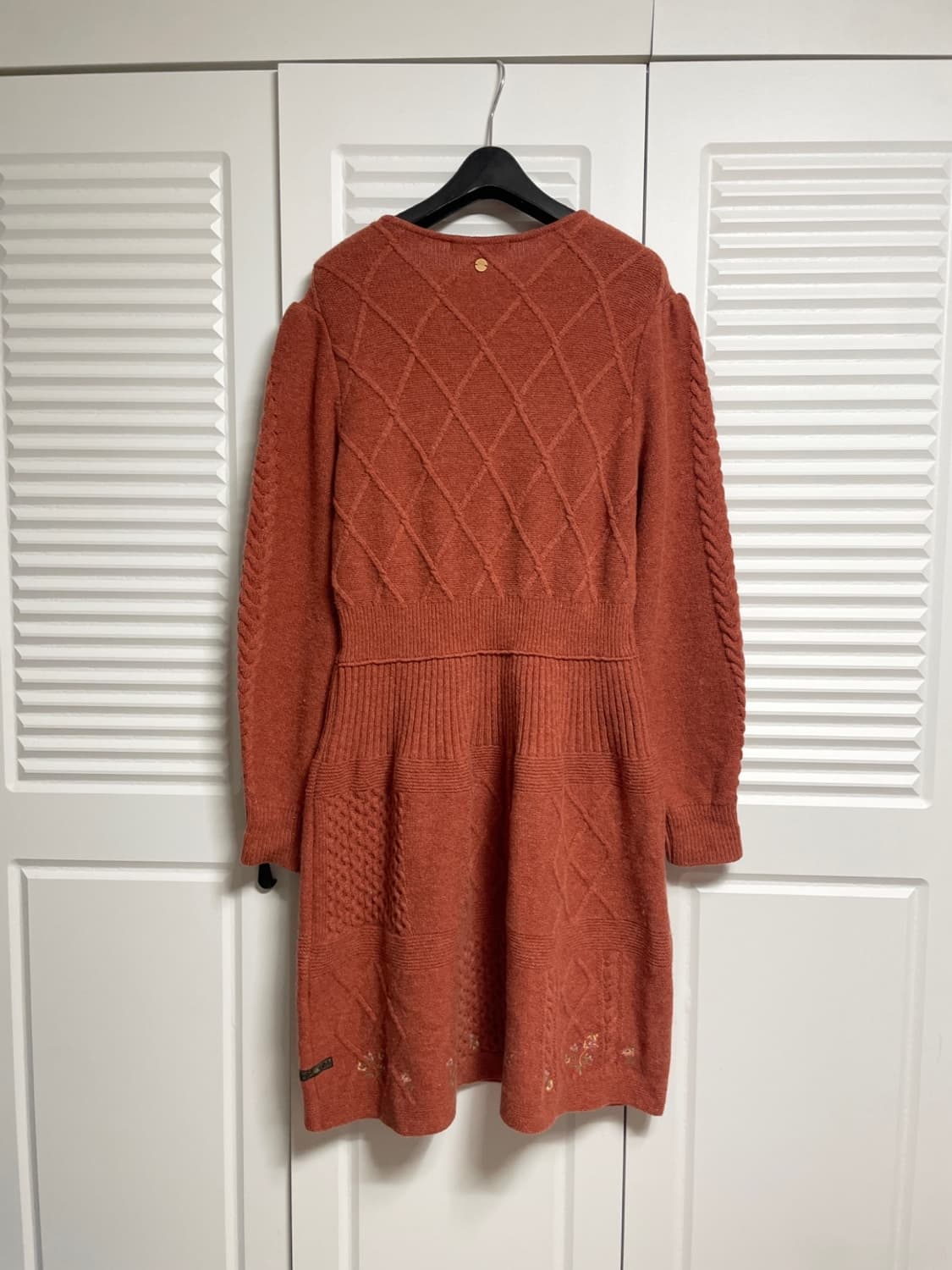 써스데이아일랜드 니트 원피스 상품이미지4