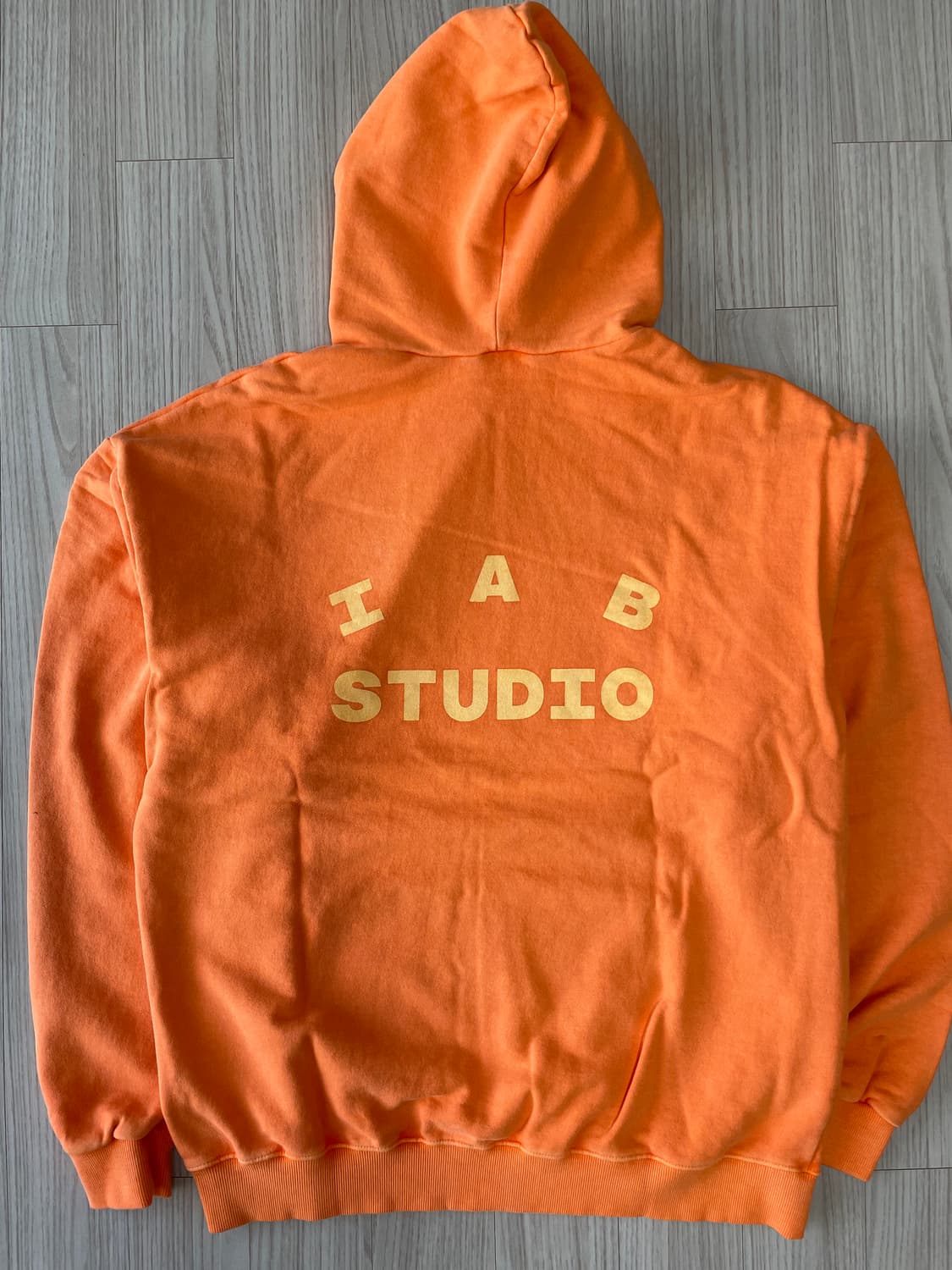 [새상품] 아이앱스튜디오 피그먼트 후드 살몬 상품이미지1