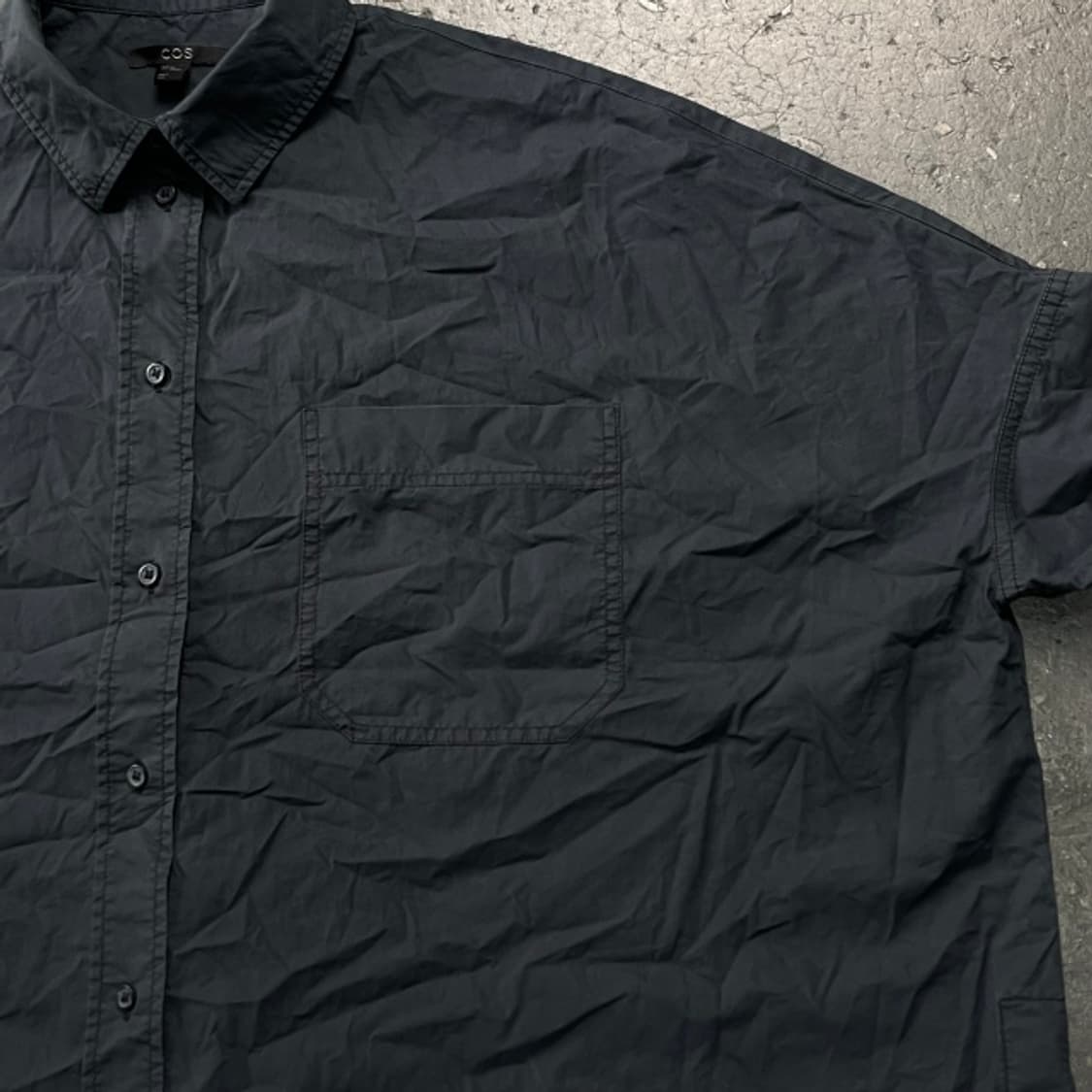 코스 오버핏 반팔 셔츠 상품이미지2