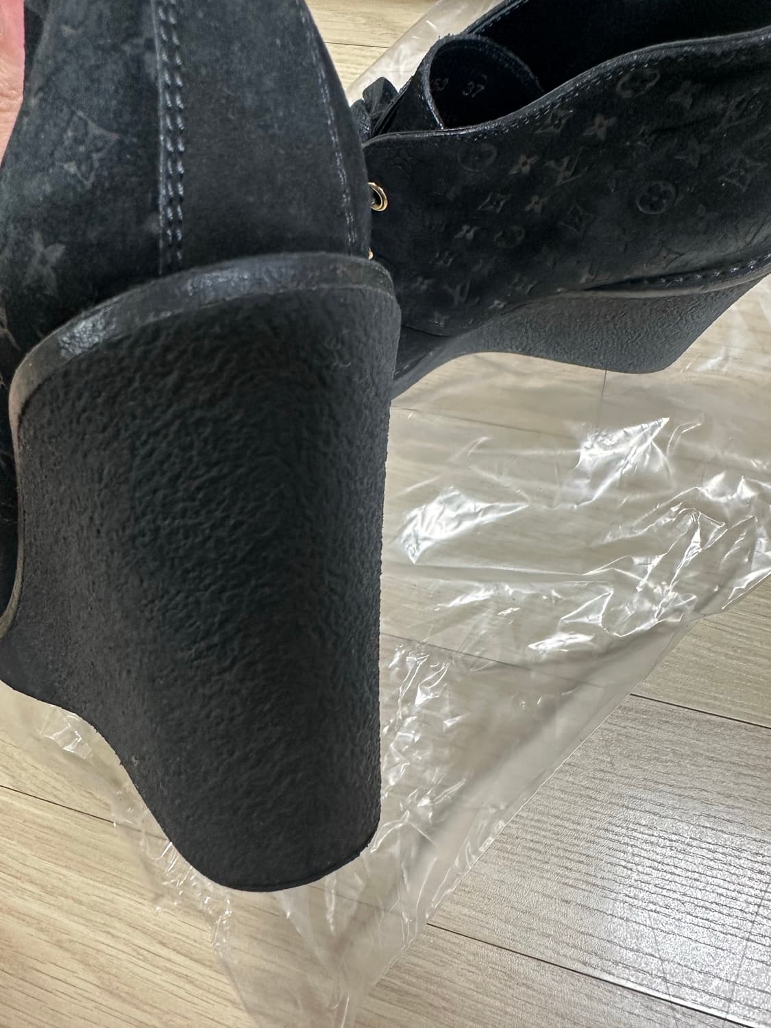 루이비통 스웨이드 웨지힐 240 상품이미지8