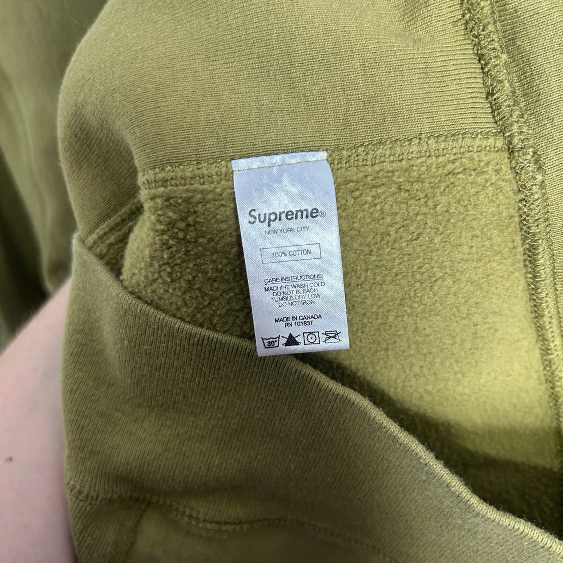 SS17 슈프림 슬리브 아크 후드티 올리브 상품이미지5