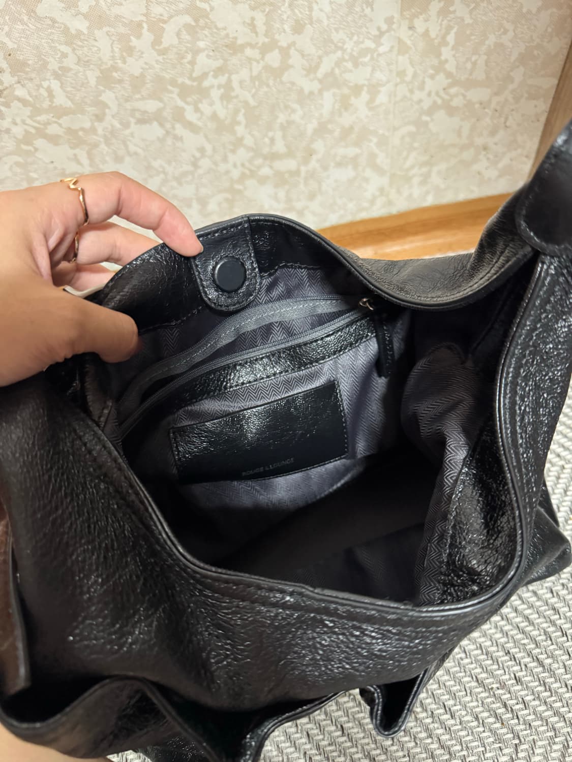 루즈앤라운지 비아 숄더백 고트 빈티지 상품이미지4