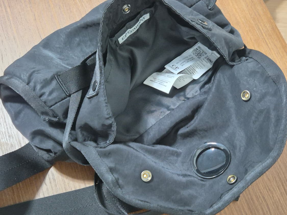 cp컴퍼니 웨이스트밴드백 상품이미지2