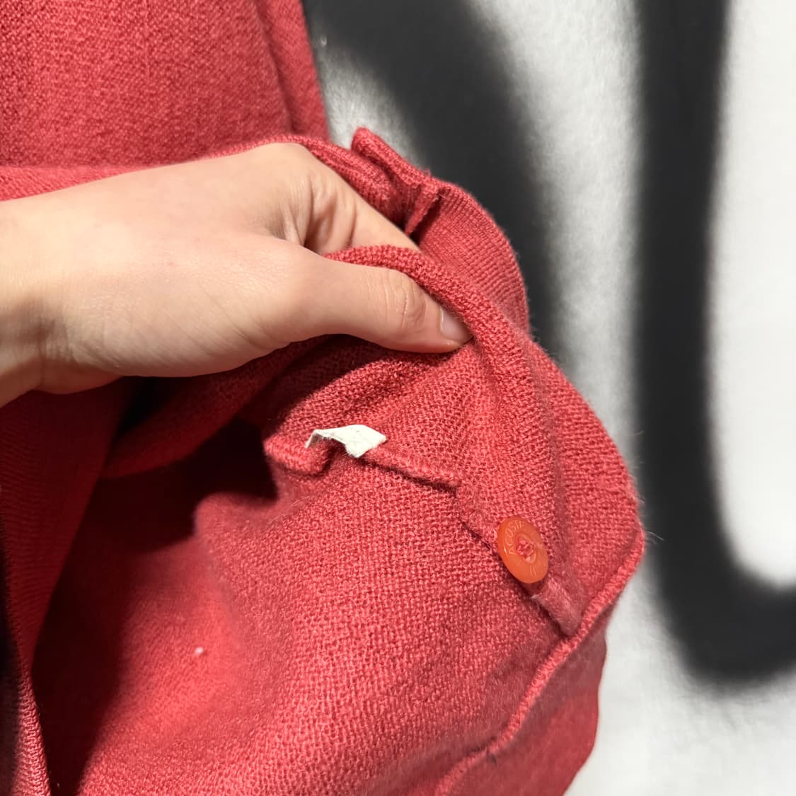 라코스테 서광 100% 버진 울 원포인트 가디건 코랄 상품이미지6