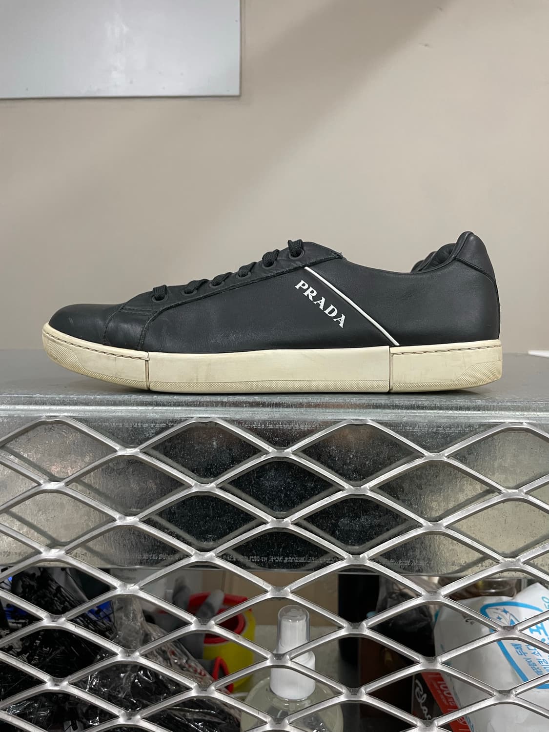프라다 레더 스니커즈 블랙 6.5  (gr-4273) 상품이미지1