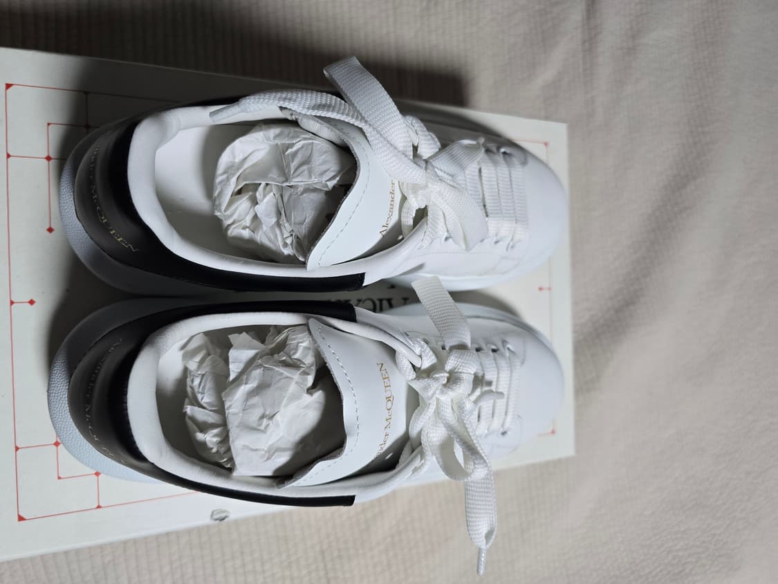 알렉산더 맥퀸 오버사이즈드 스니커즈 250~260mm EU40 상품이미지7