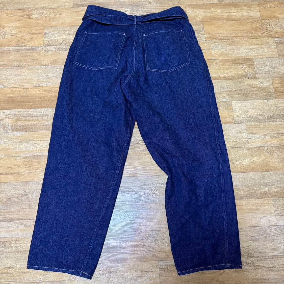 [4]코모리 벨티드 데님 상품이미지2