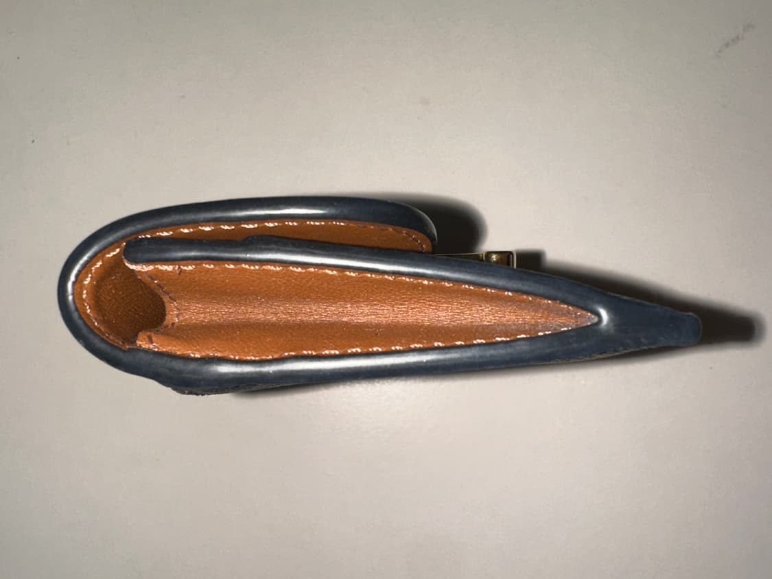 셀린느 트리옹프 캔버스 플랩 카드지갑 상품이미지4