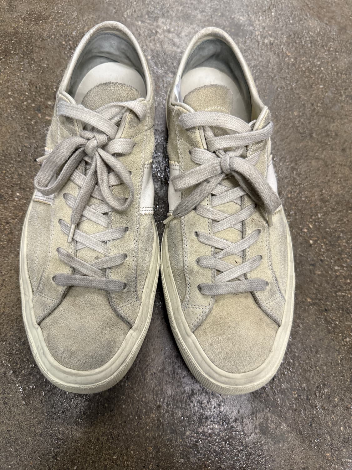 톰포드 정품스웨이드 캠브리지 스니커즈 43 상품이미지2