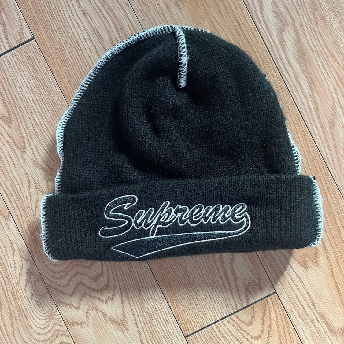슈프림 콘트라스트 블랙 스티치 비니 상품이미지2