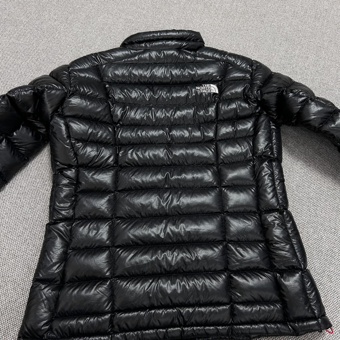 노스페이스 우먼스 써밋 850 퀀텀 경량패딩(L) 상품이미지6