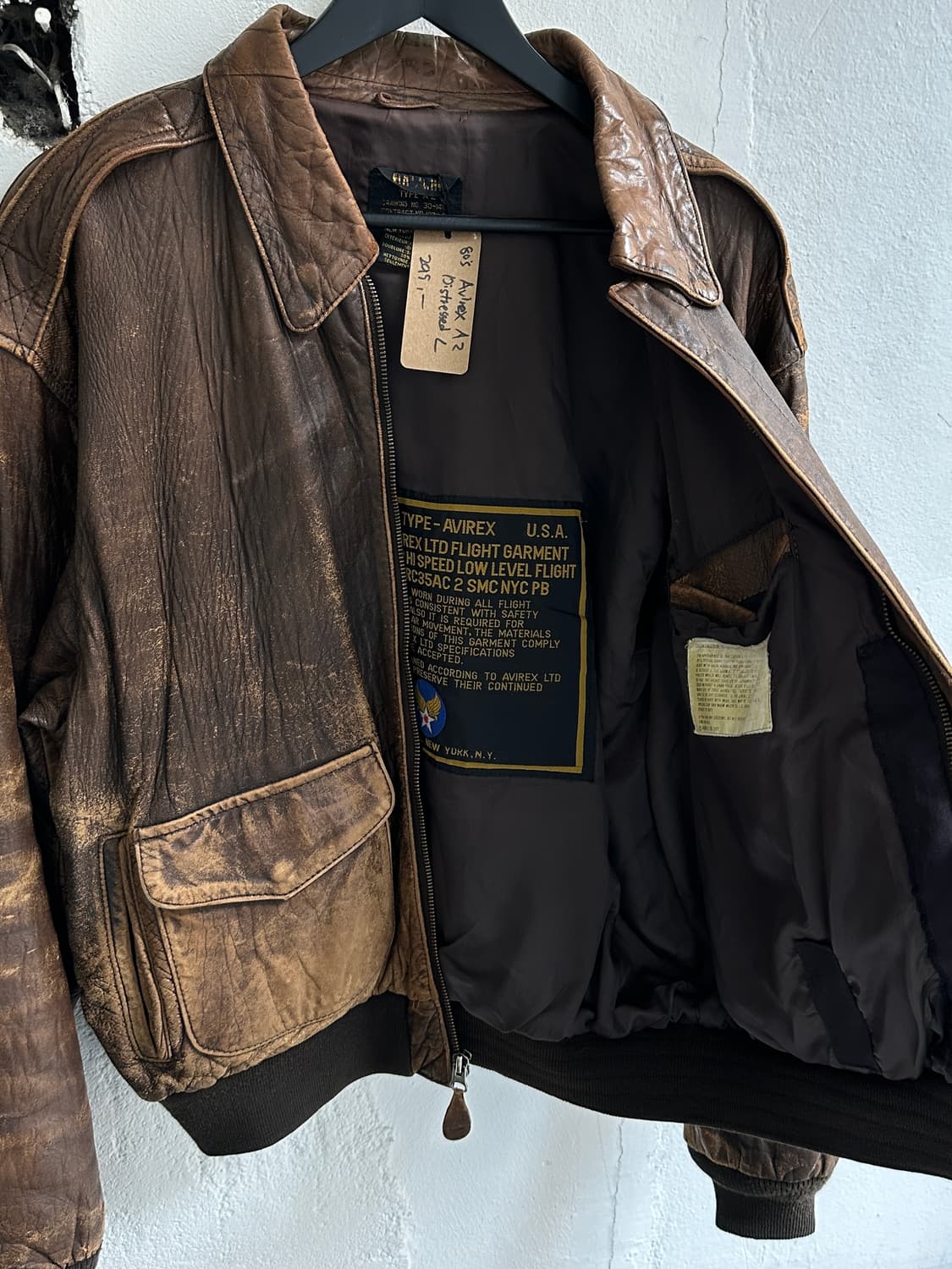 90's 하드에이징 아비렉스 A2 레더 봄버 자켓 상품이미지8