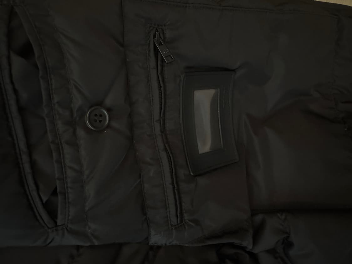 프라다 sgn955 리나일론 패딩 52 상품이미지3