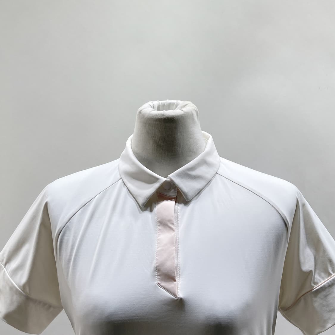 타이틀리스트 정품 여성카라반팔티 화이트 90 상품이미지2