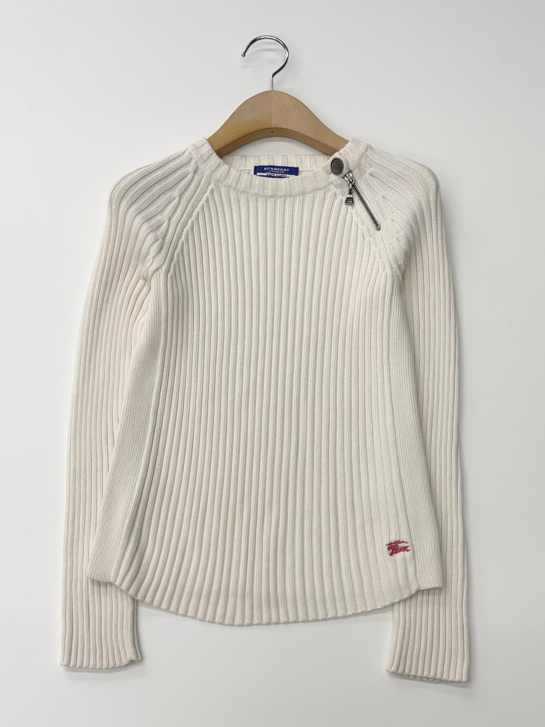 Burberry 버버리 블루라벨 코튼 래글런 니트 상품이미지5