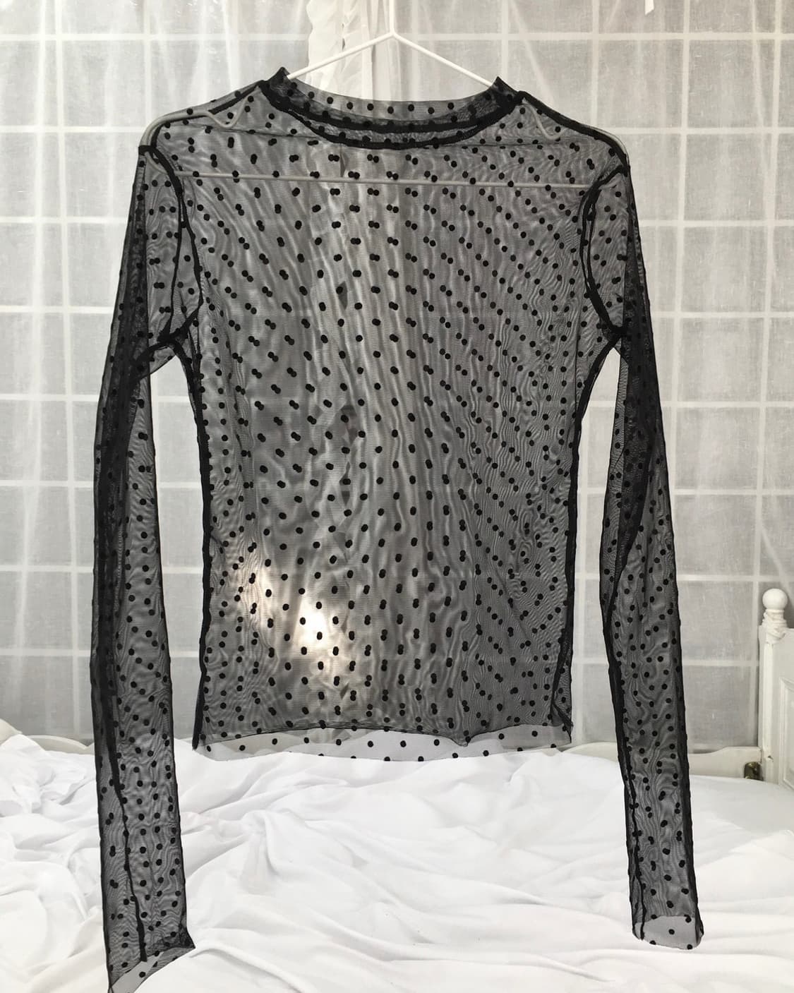 시스루 레이어드 도트 긴팔 티셔츠 블랙 새상품 상품이미지1
