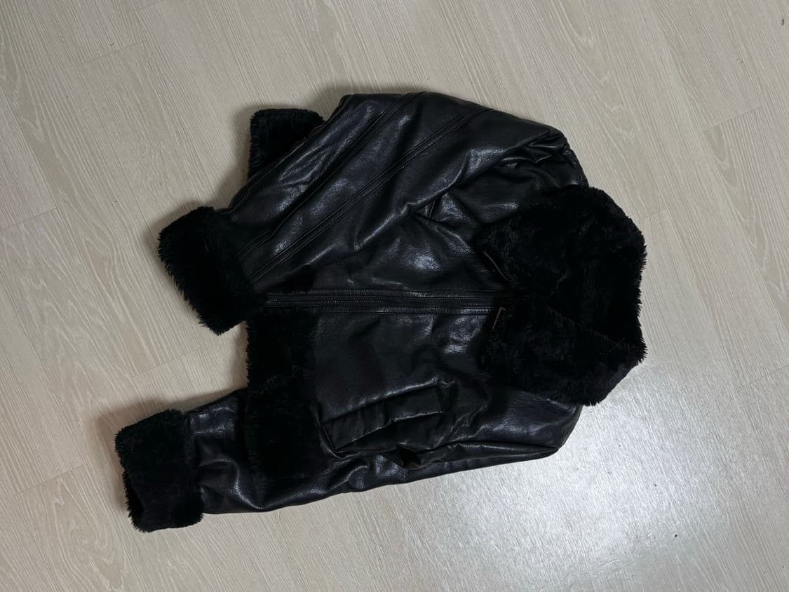 BOHEMIAN SEOUL BOHEMSEO 보헴서 무스탕 블랙 상품이미지7