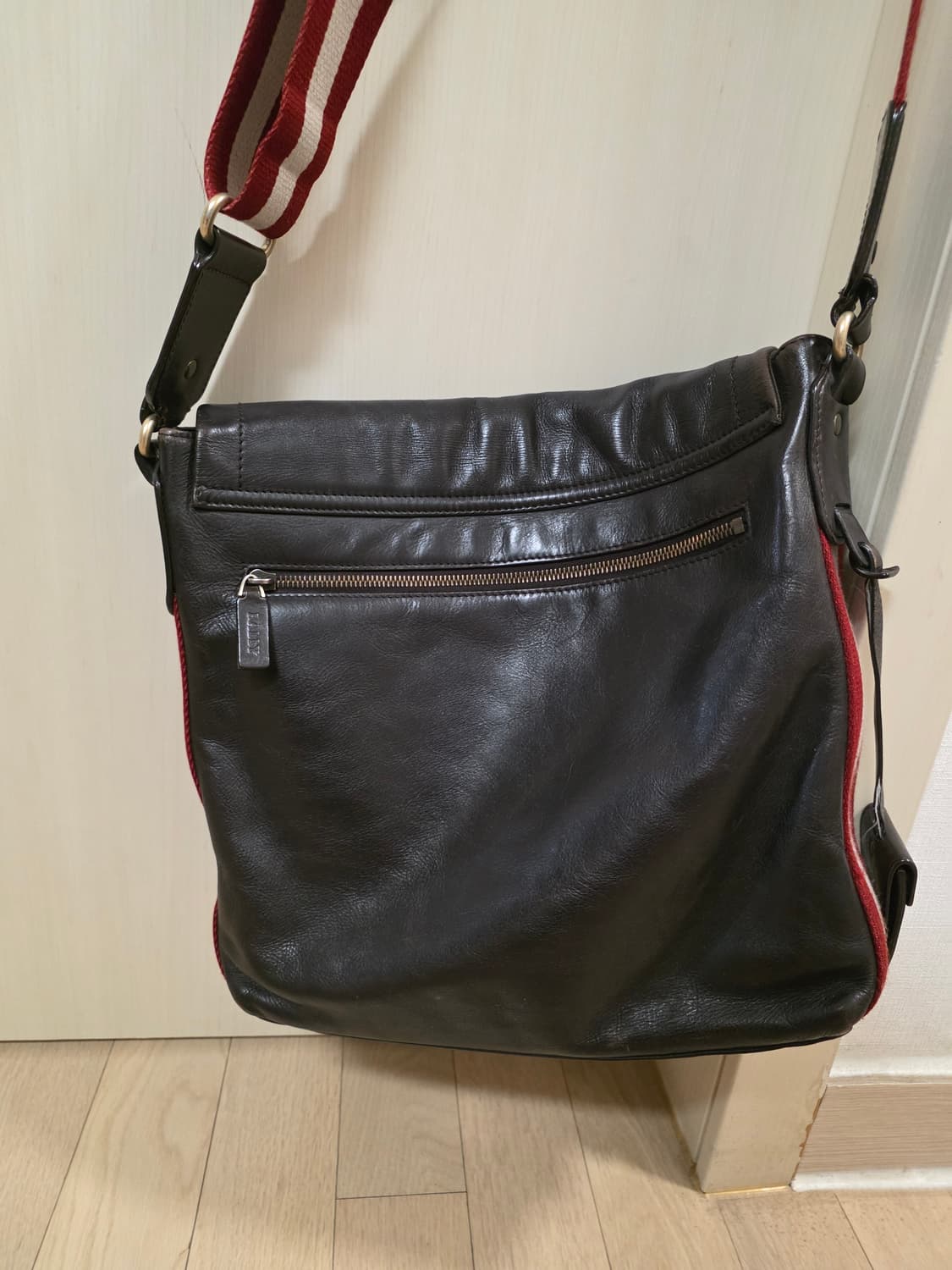 발리 크로스백(정형돈 가방) 상품이미지3