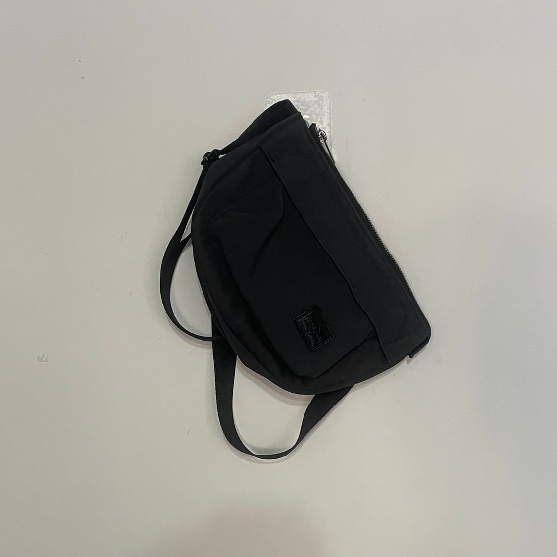 요시다 포터 미니 크로스백 블랙 상품이미지1