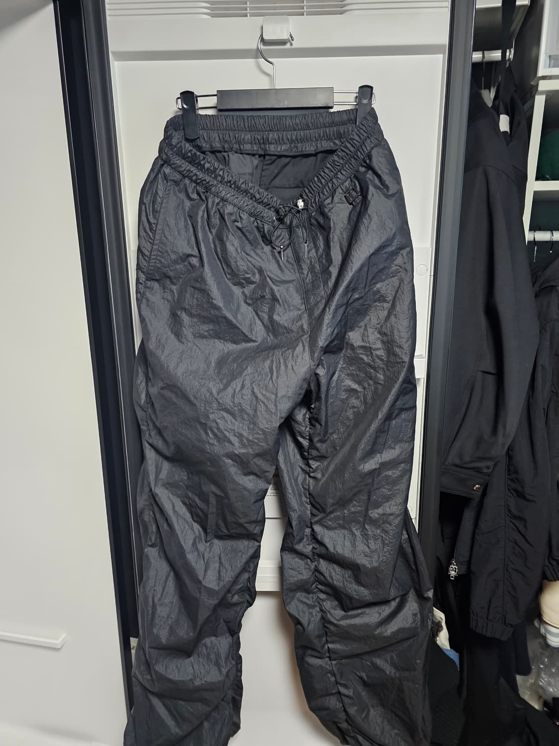 우영미 나일론 셔링 팬츠 48 상품이미지1