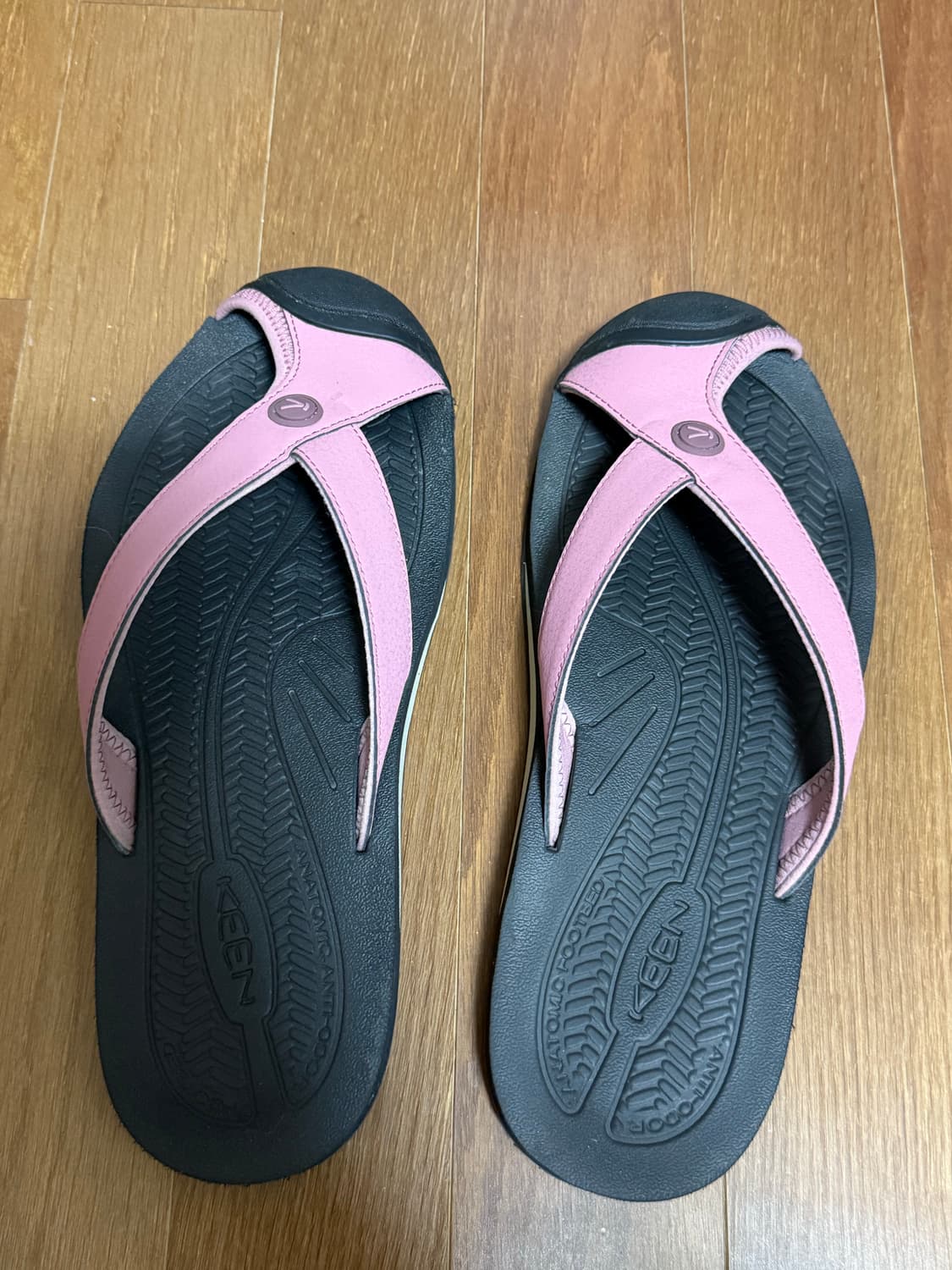 Keen 킨 바바도스 플립플랍 핑크 상품이미지2