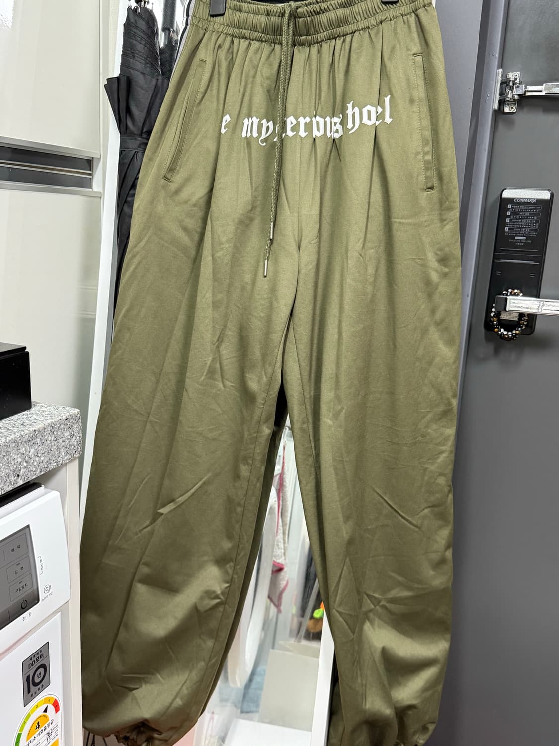 더 미스테리어스호텔 MIX JERSEY PANTS 카키 상품이미지1