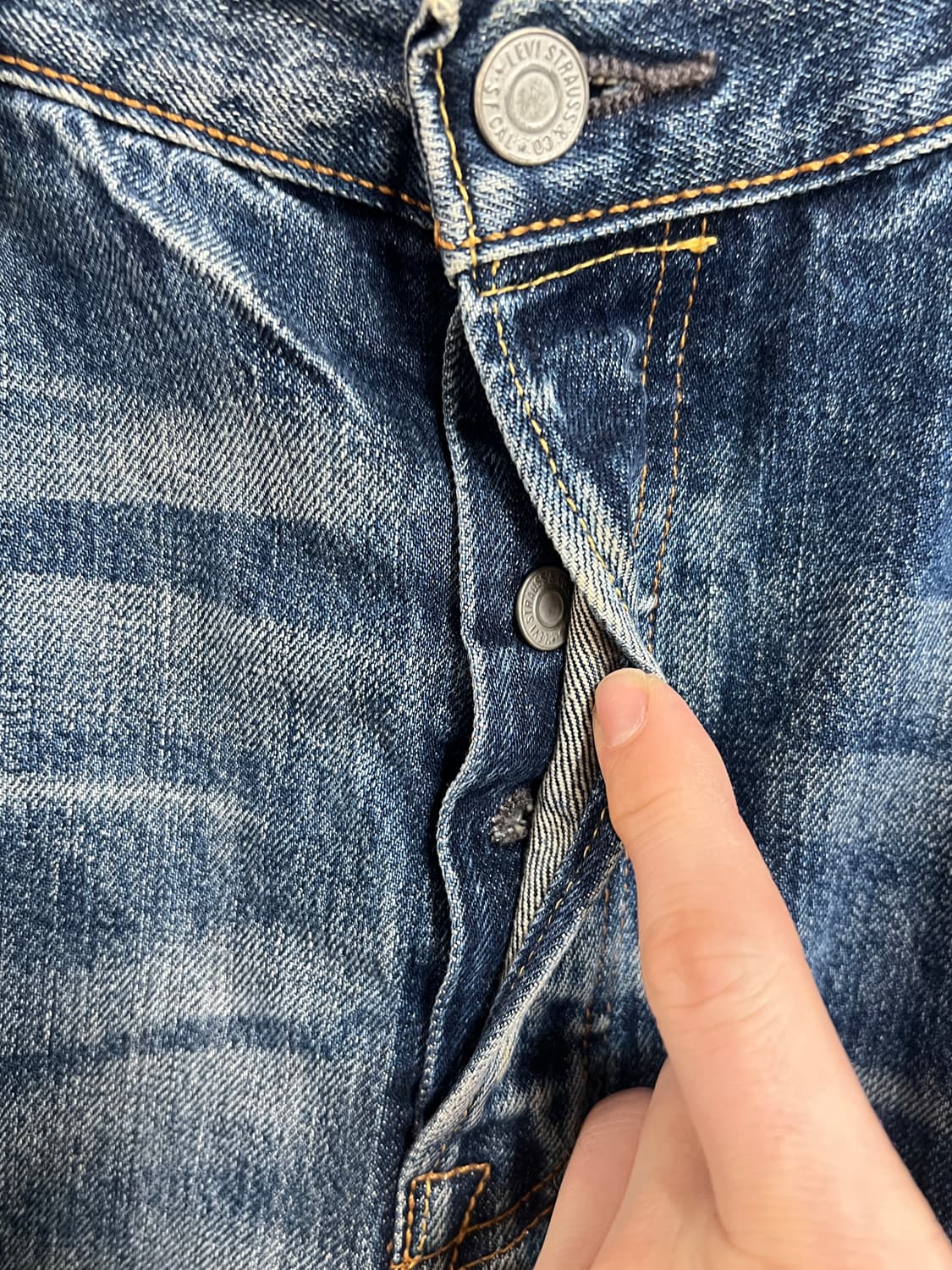 Levis 리바이스 501 버튼플라이 데님 팬츠 상품이미지5