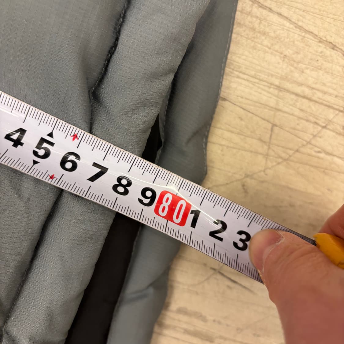 나이키 그레이 스우시 패딩 상품이미지3