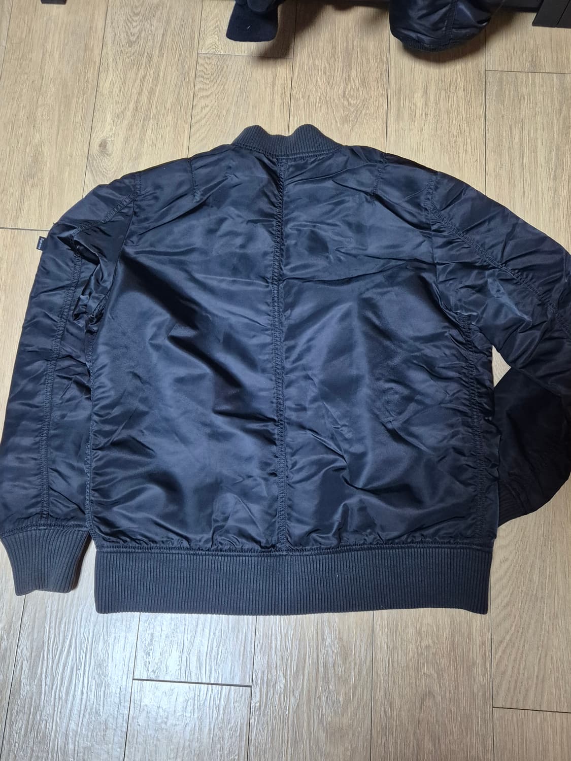 슈프림 14ss 리버시블 봄버 자켓 m사이즈 상품이미지2