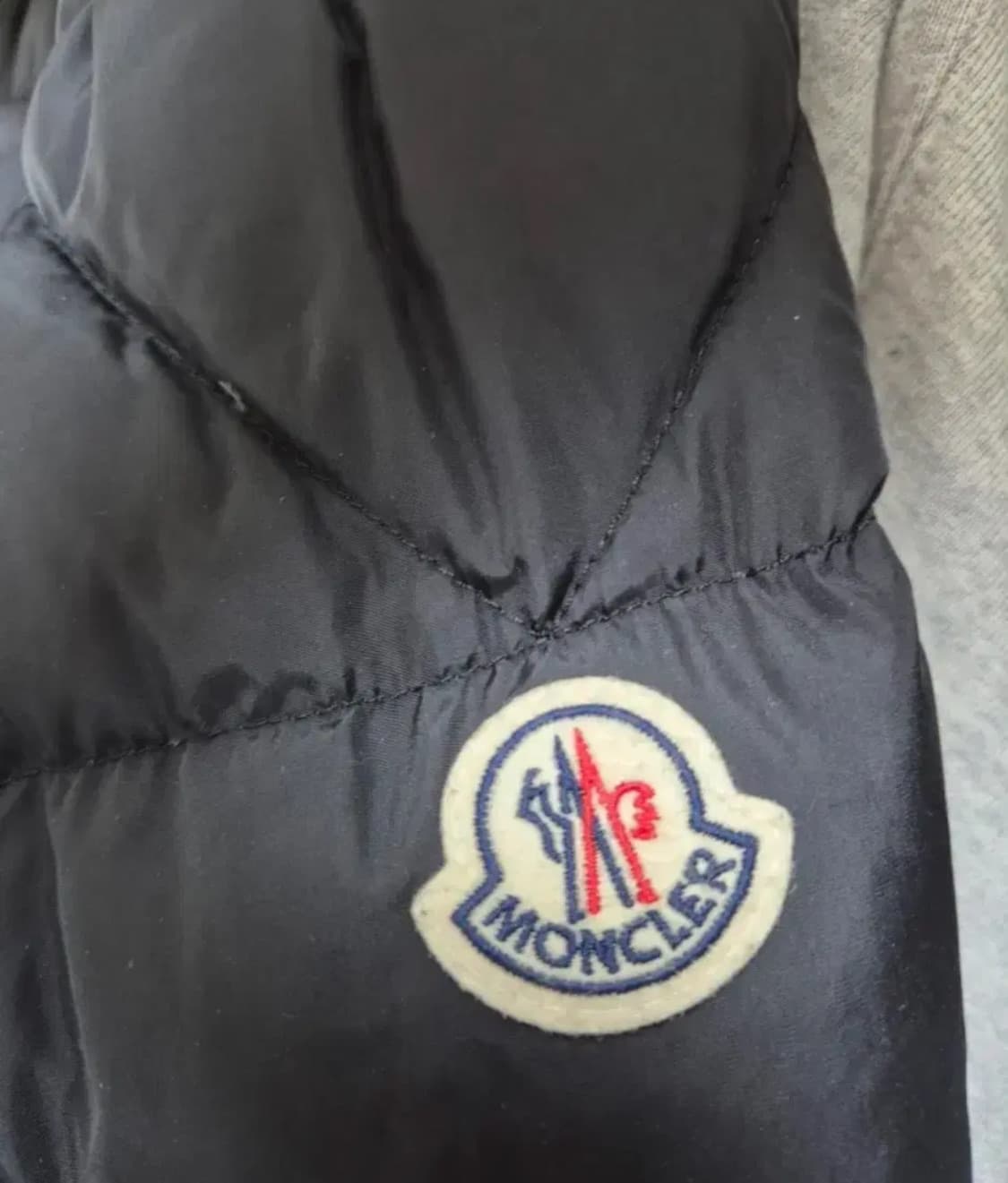 [6] 21FW 몽클레어 클루니 패딩 블랙 상품이미지4