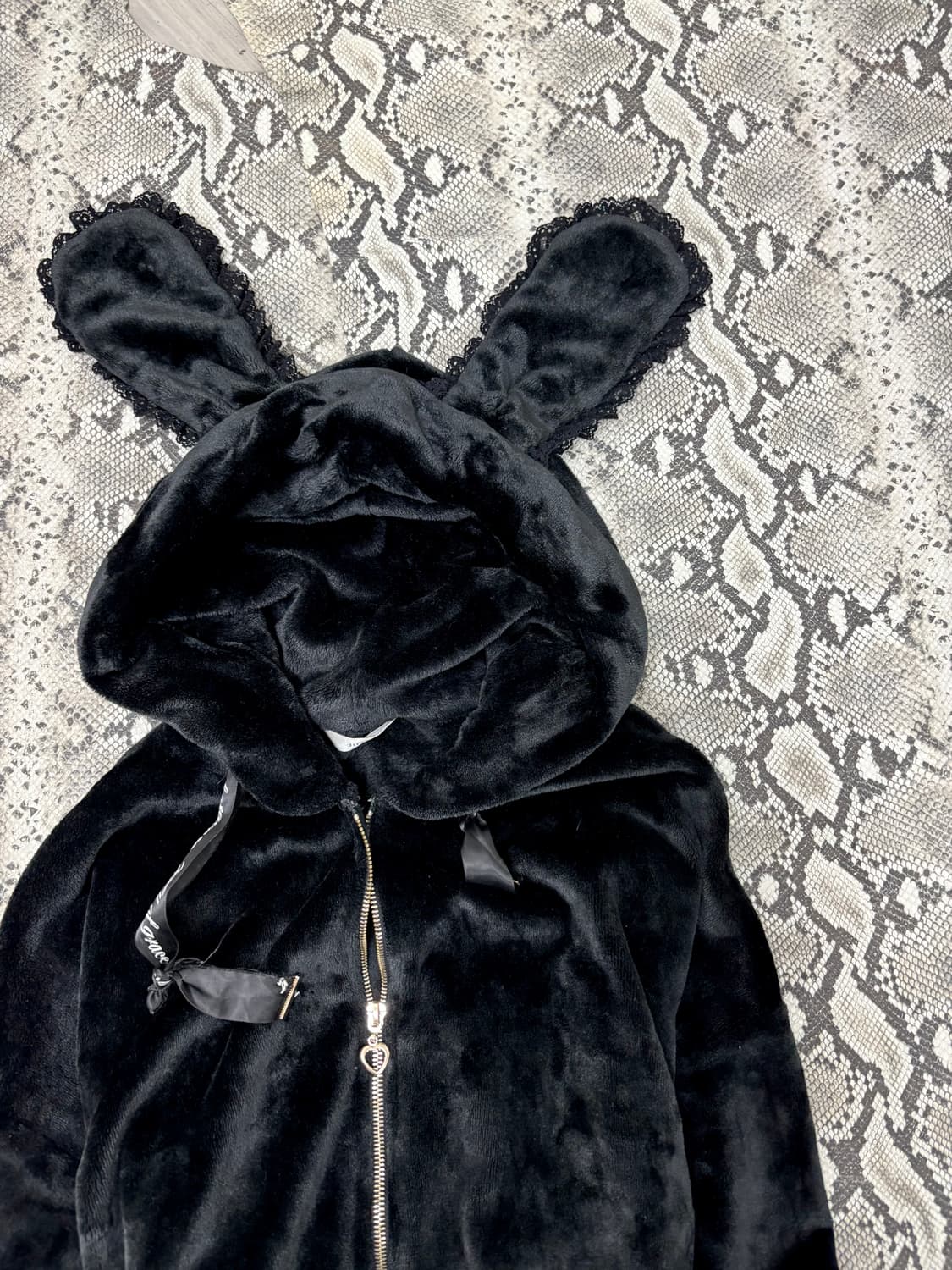 “Vintage” Rabbit Ears Hood Over-Fit Hood 상품이미지3