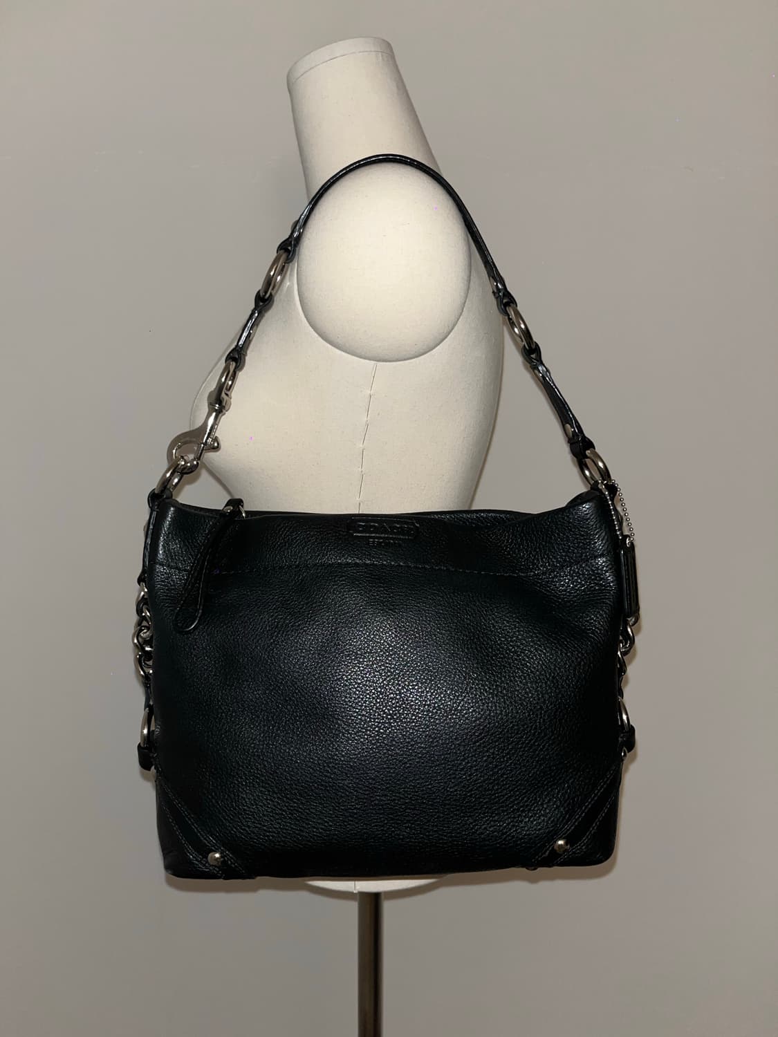 Coach Black Basic Shoulder Bag 상품이미지7