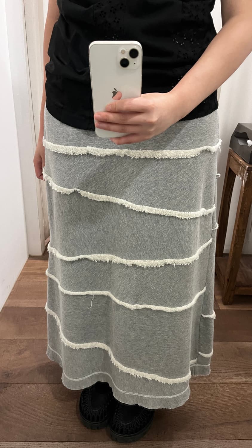 Diagonal Distressed Jersey Skirt 상품이미지3