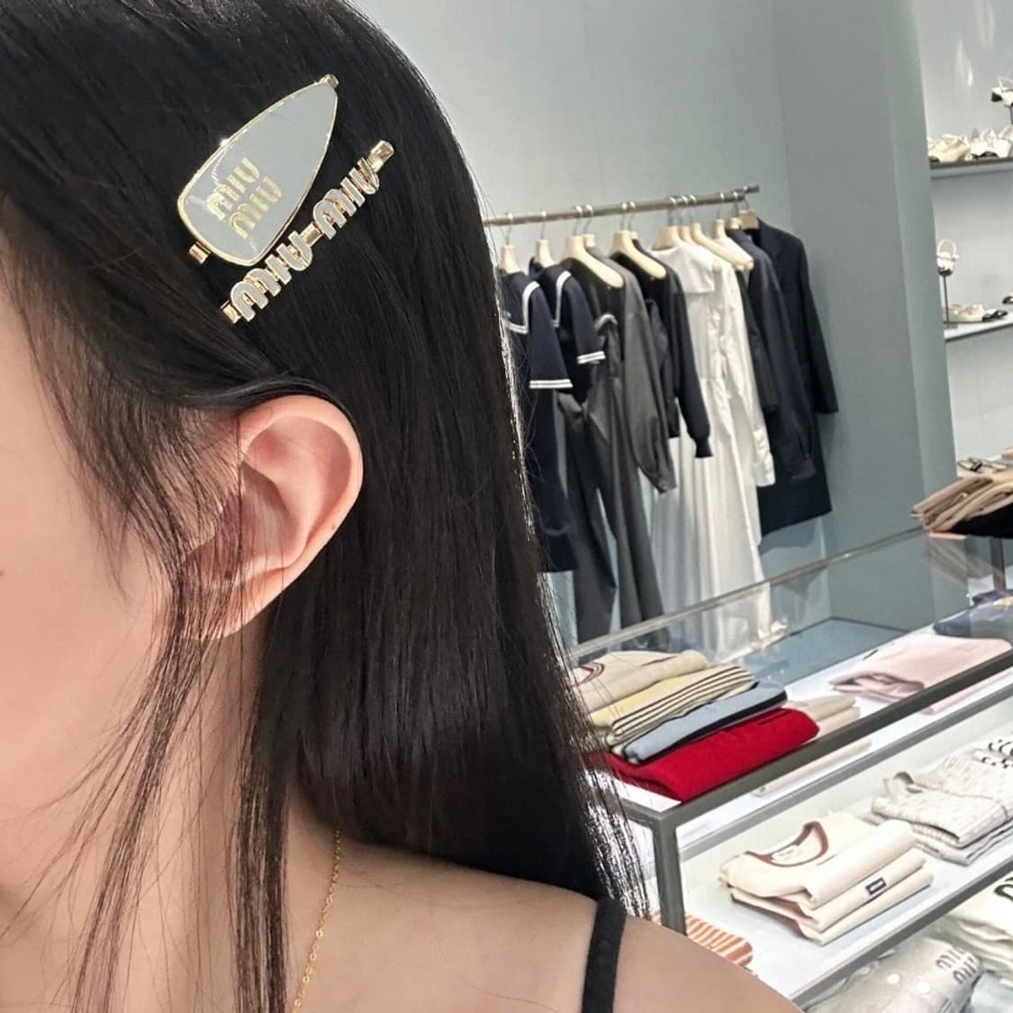 미우미우 헤어핀 상품이미지2