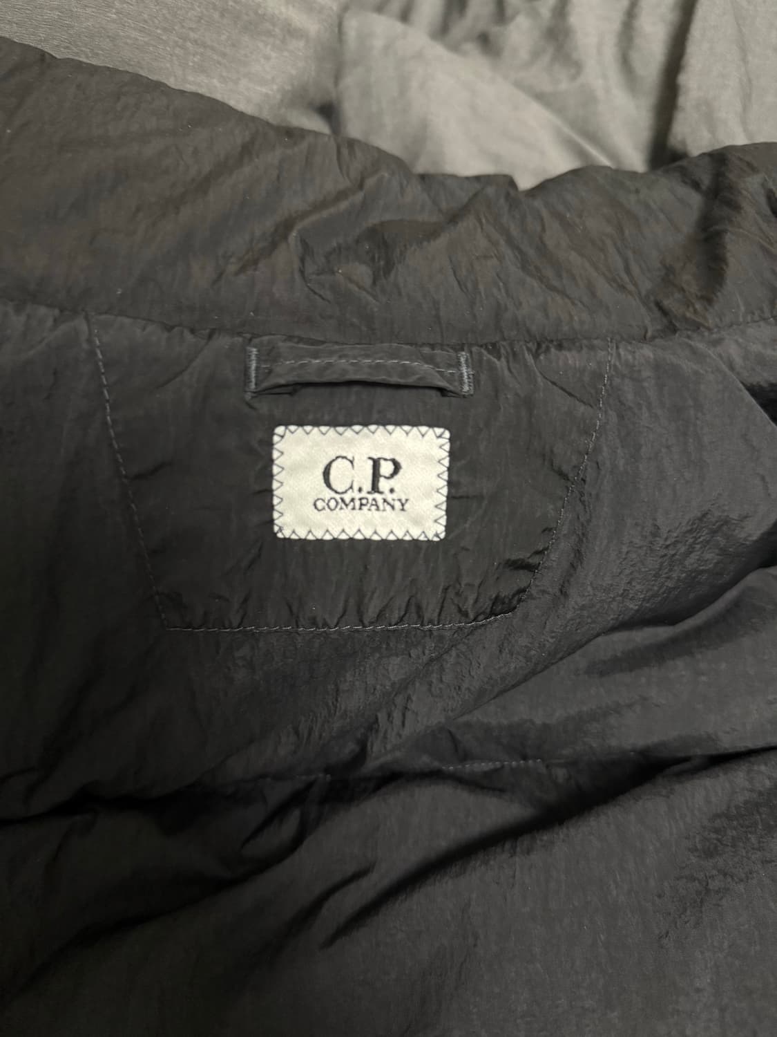 CP컴퍼니 에코크롬 믹스 패딩 상품이미지3