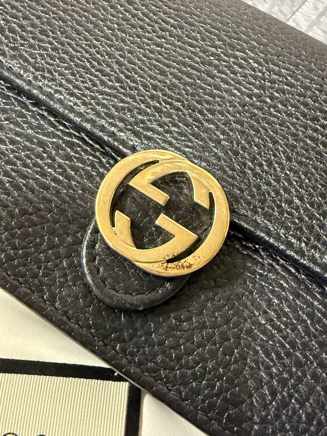 구찌 GG 인터로킹 체인 월렛백 상품이미지4