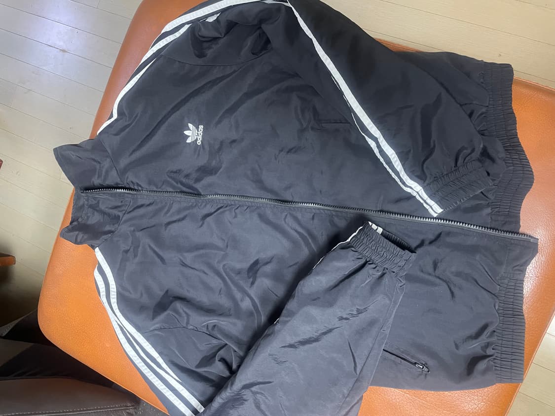 아디다스 파이어버드 바람막이 l 상품이미지1