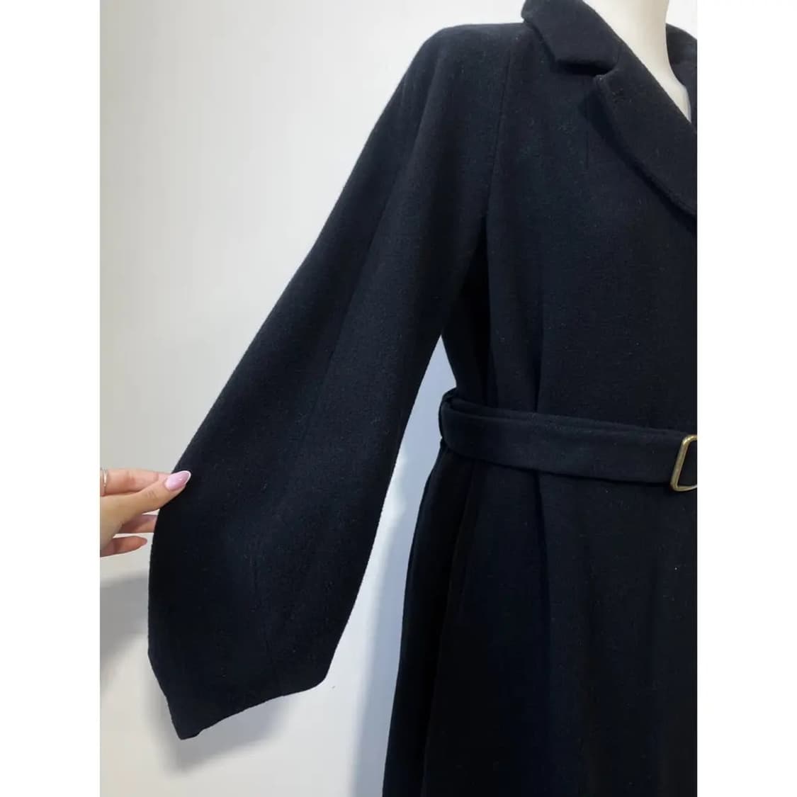 드리스반노튼 부클레 블랙코트 상품이미지4