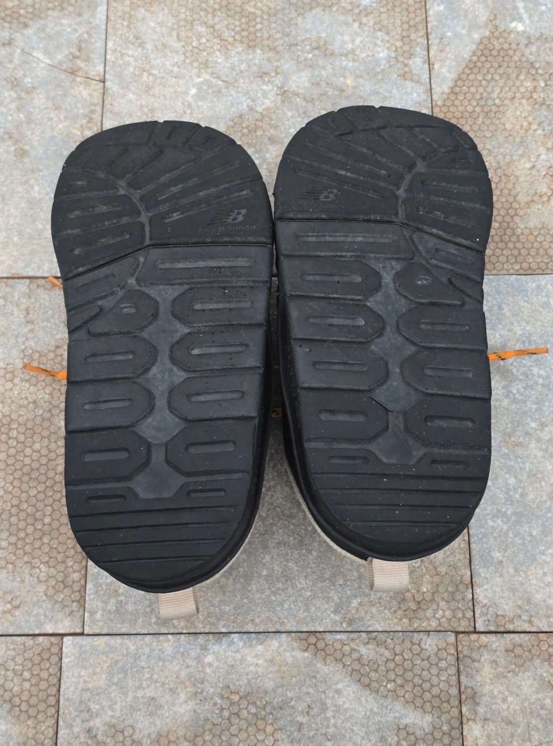 (260)뉴발란스 crv 카라반 뮬 v2  상품이미지10