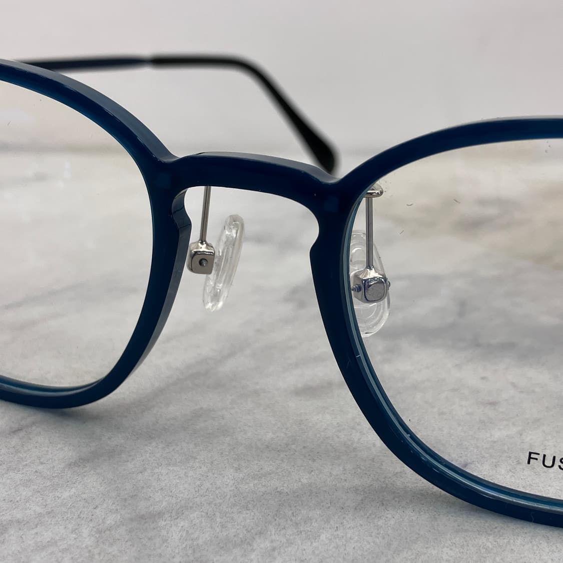 C62 FUSSET 블루 웰링턴 콤비 뿔테 안경 상품이미지5